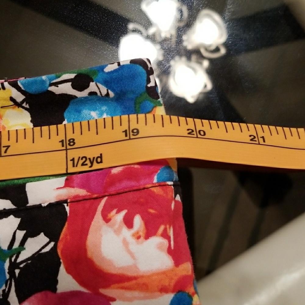 Capri pants - Picture 6 of 7